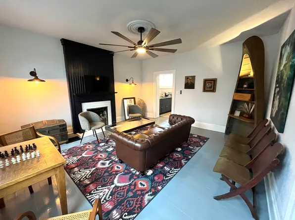 318 Front St, Lawrenceburg, IN 47025