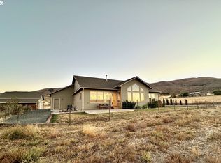 19000 Alpine Ln, Baker City, OR 97814