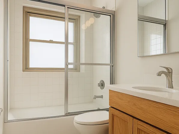 137 East 36th Street image 5 of 13