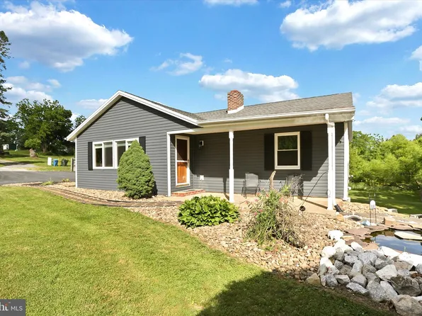 737 Range End Rd, Dillsburg, PA 17019