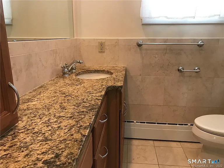 17 Pond Ln — Photo 14