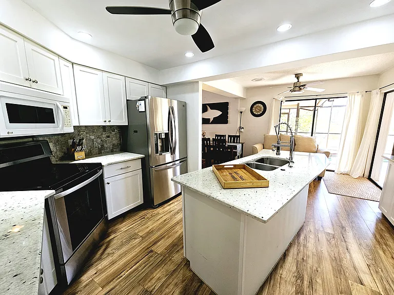 2411 Belle Rd — Photo 8
