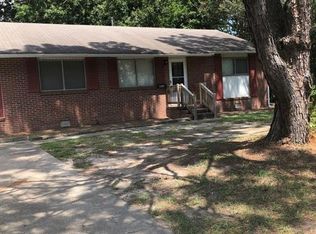 411 Fox Hill Rd, Hampton, VA 23669