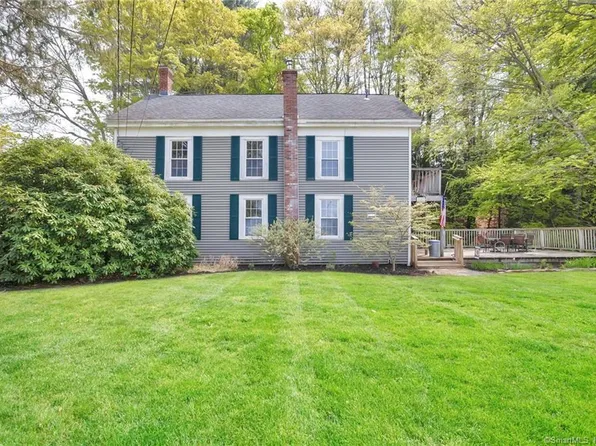 389 East St, Staffordville, CT 06077