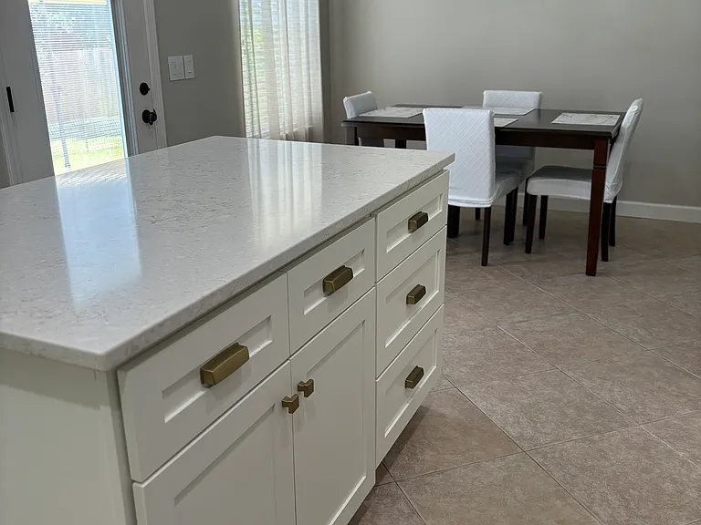 1635 Janet Ln — Photo 13