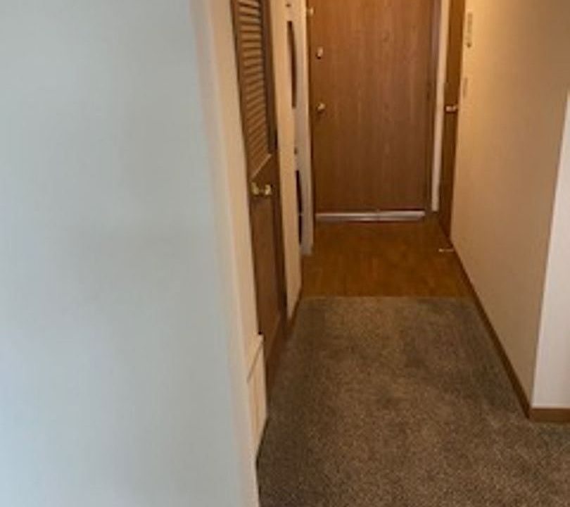 2nd image of 11427 Corby Plz #20