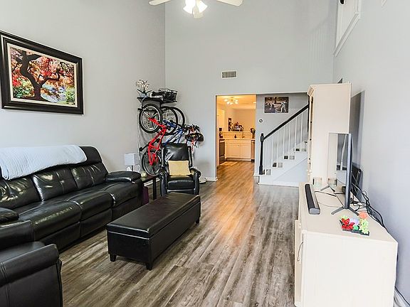4th image of 3007 Denny Brooke Ln