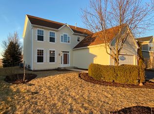 7607 Red Oak Dr, Plainfield, IL 60586