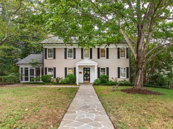 2709 Webb St, Raleigh, NC 27609