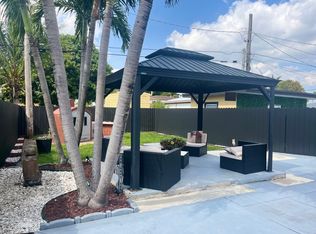 919 W 30th St, Hialeah, FL 33012