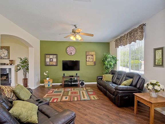 3rd image of 363 Woodland Hills Dr