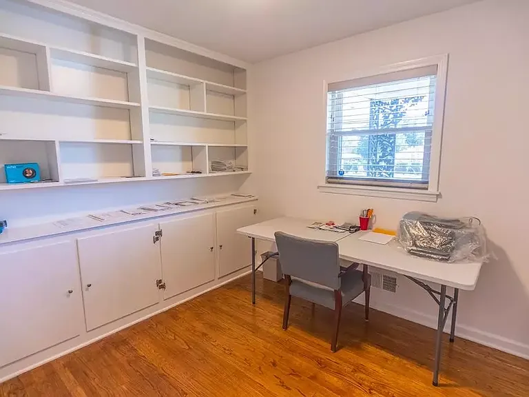 614 Camellia St NE — Photo 32