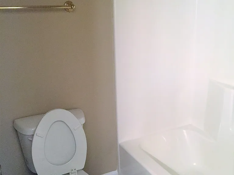 49 Somerset Townhouses — Photo 12