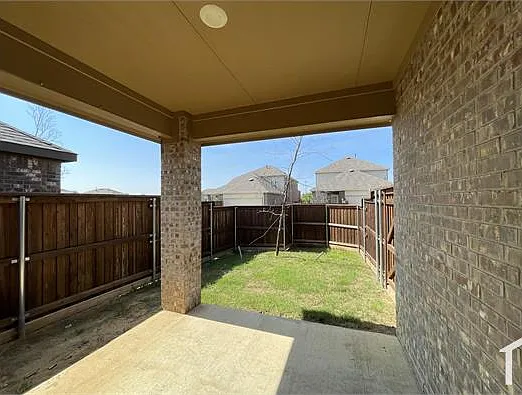2304 Pyrite Dr — Photo 16
