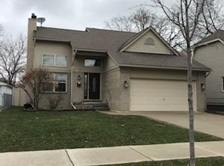 22323 Fresard Ave, Saint Clair Shores, MI 48081