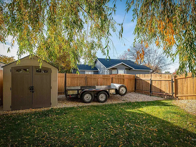 1473 E Drucker St — Photo 30
