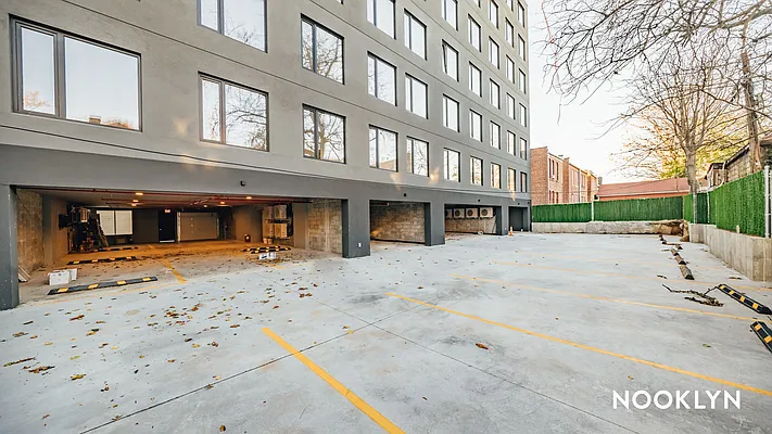 Rented by Nooklyn NYC LLC | media 22