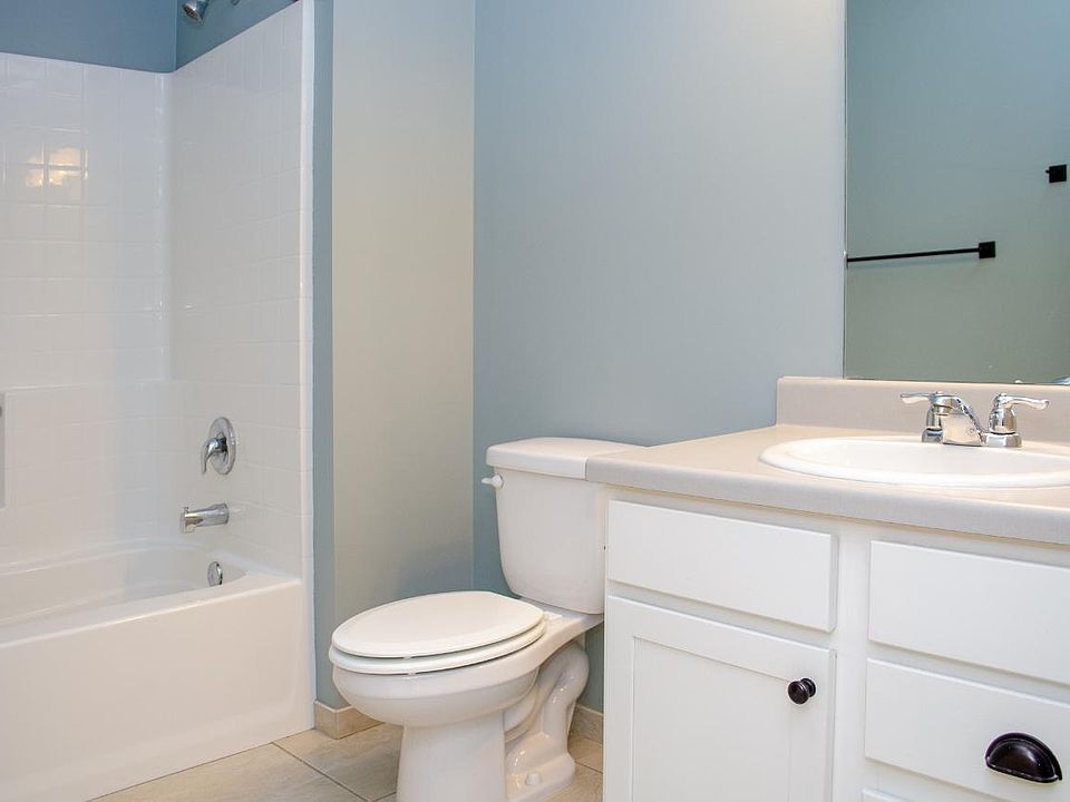 1st image of 306 S 15th St #707