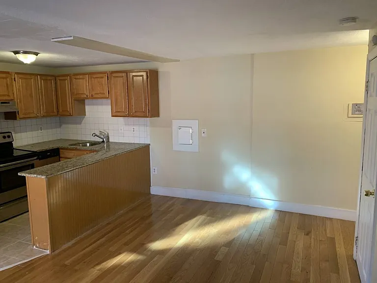 224 Cambridge St #6 — Photo 5