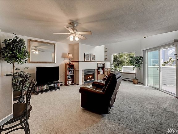 2nd image of 21925 7th Ave S APT 117