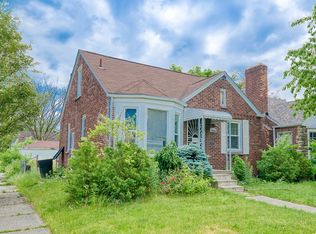 19490 Cliff St, Detroit, MI 48234