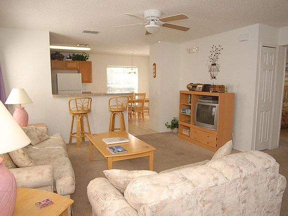 4th image of 2688 Hemingway Ave
