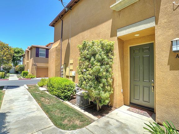 5th image of 27912 John F Kennedy Dr Unit A