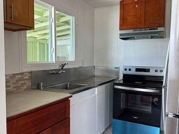 4th image of 405 Kalama St APT B