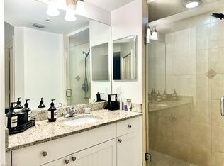 1100 Pine Ridge Rd #301B, Naples, FL 34103