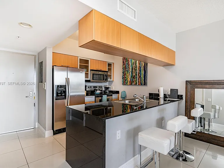 1750 N Bayshore Dr #3410 — Photo 26