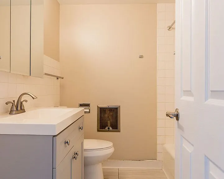 6615-19 W Lloyd Dr — Photo 25