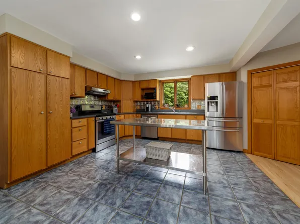 38 Hall Road, Lebanon, NH 03784