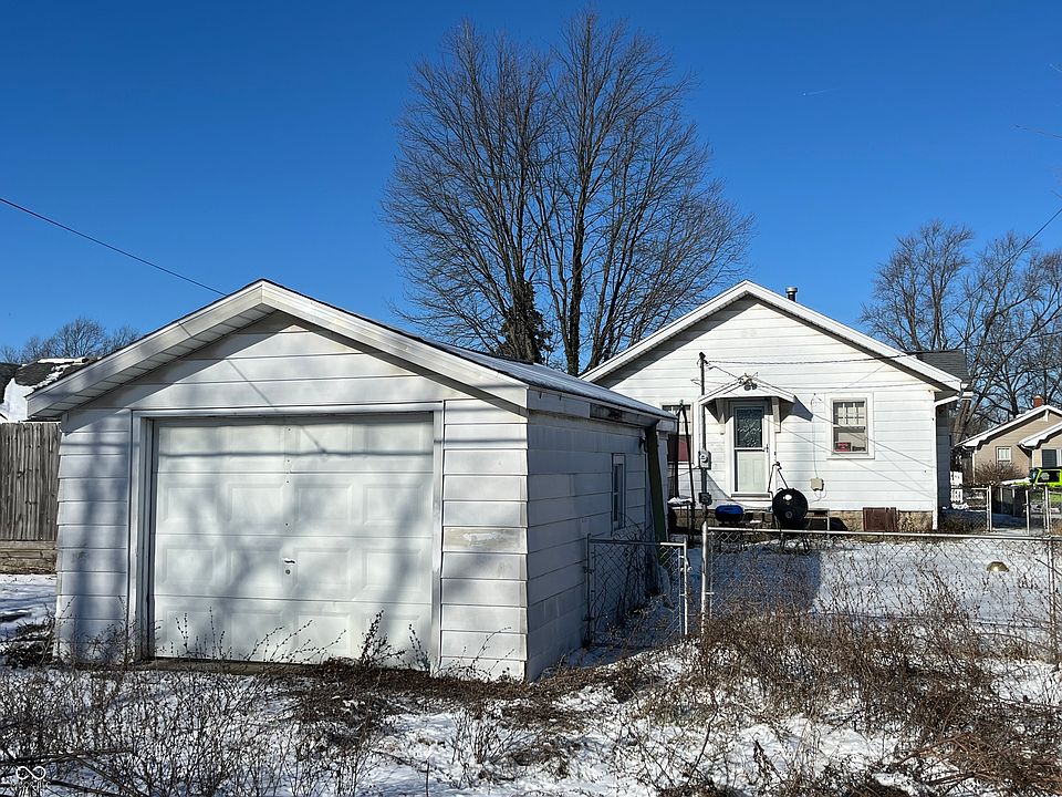 2nd image of 1717 W 11th St