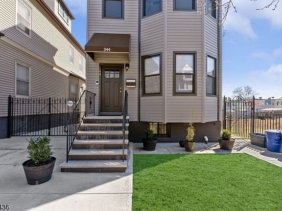 2nd image of 344 Arlington Ave