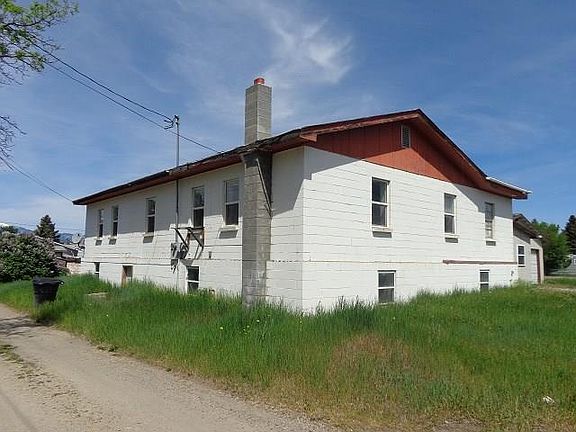 2nd image of 420 Stark St