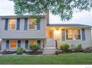 143 Autumnwood Dr, Cheektowaga, NY 14227