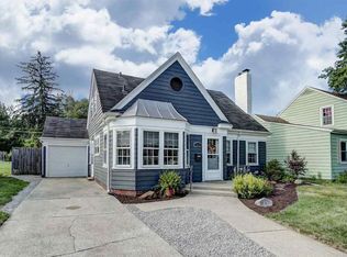 307 W Sherwood Ter, Fort Wayne, IN 46807