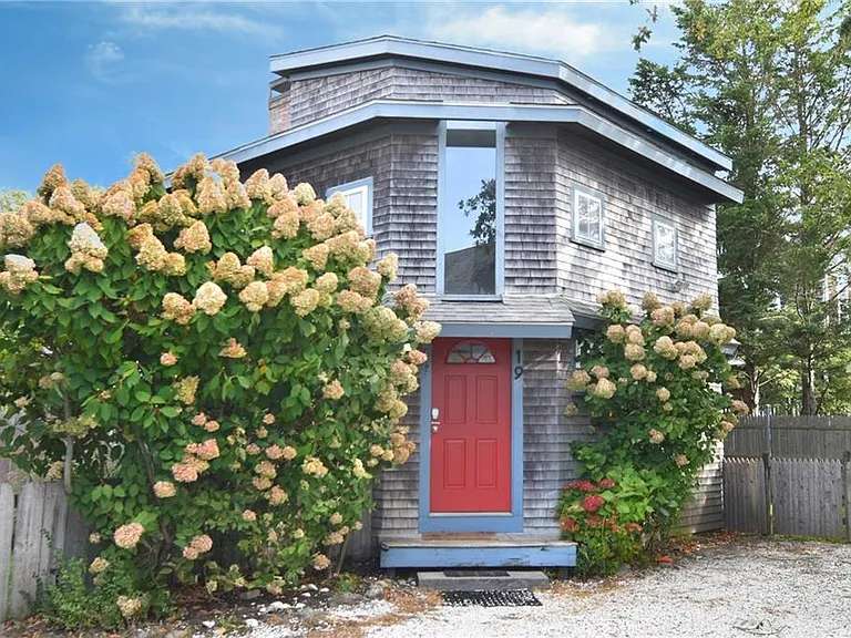 19 Warren Ave #19 — Photo 24