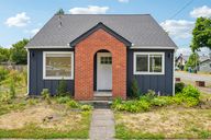 N 7th Ave-S2806-001.jpg