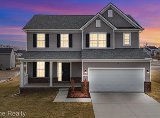 261 Quartz Way, White Lake, MI 48386