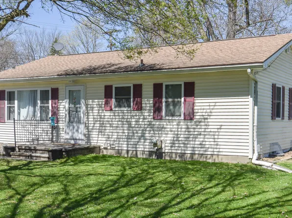 301 Ann St, Mason, MI 48854