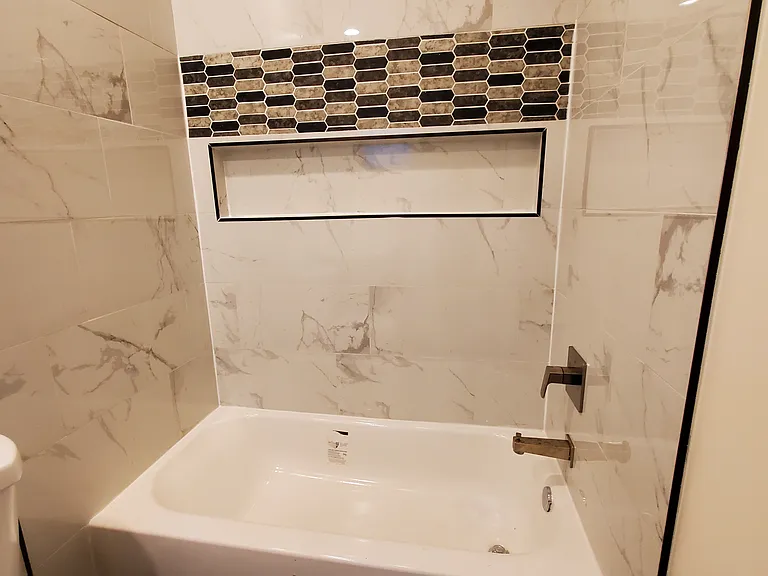 2526 Delaware St — Photo 9