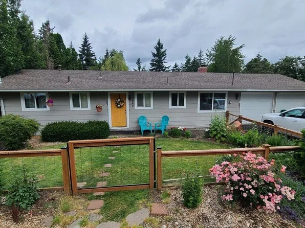 16745 NE Hassalo St, Portland, OR 97230