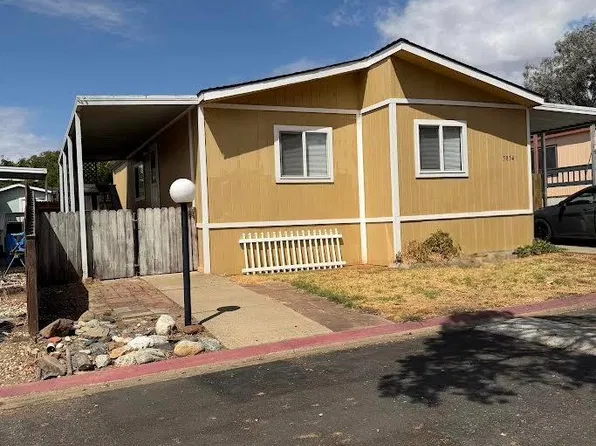 5854 Park Cir, Ione, CA 95640
