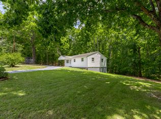 328 Covington Dr, Hurt, VA 24563