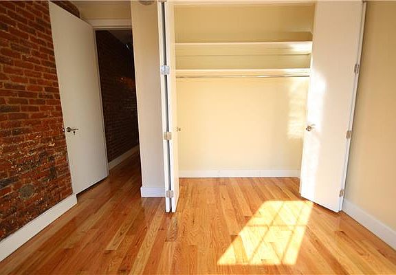 5th image of 1301 Putnam Ave APT 3L