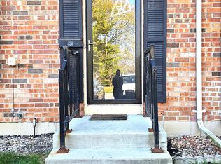 4023 Appleby Ln, Richton Park, IL 60471