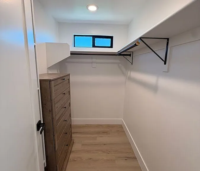 4019 E Surrey Ave — Photo 21