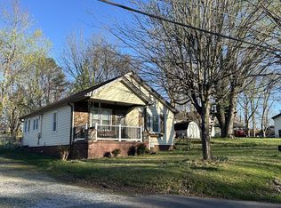 952 N Brown St, Springfield, TN 37172
