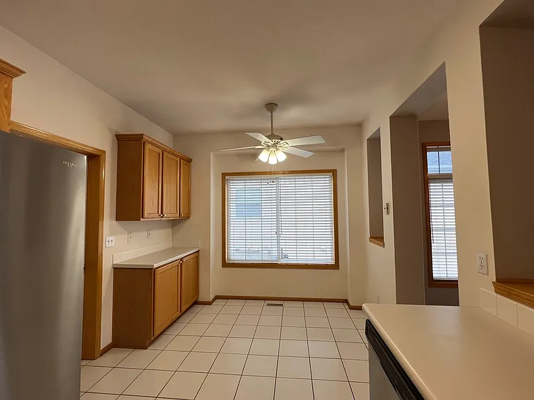 1725 S 50th St #192 — Photo 11